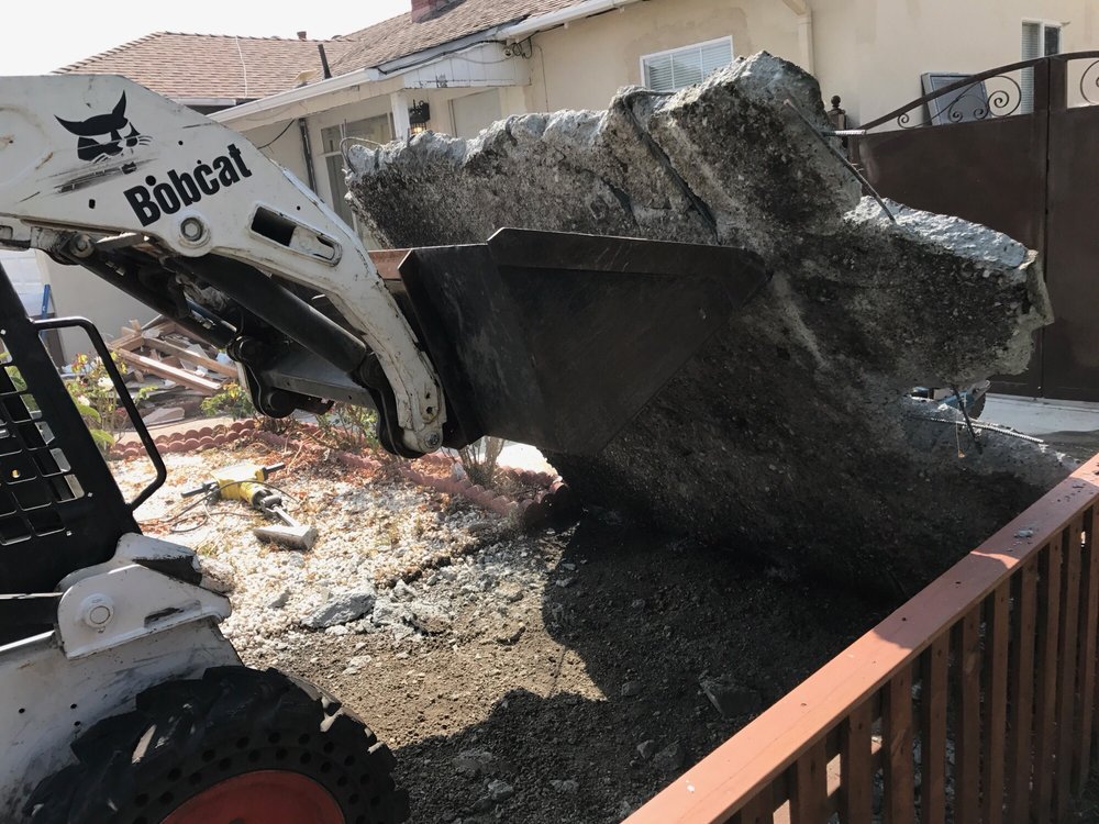 Photo of Carvalho Hauling Landscaping