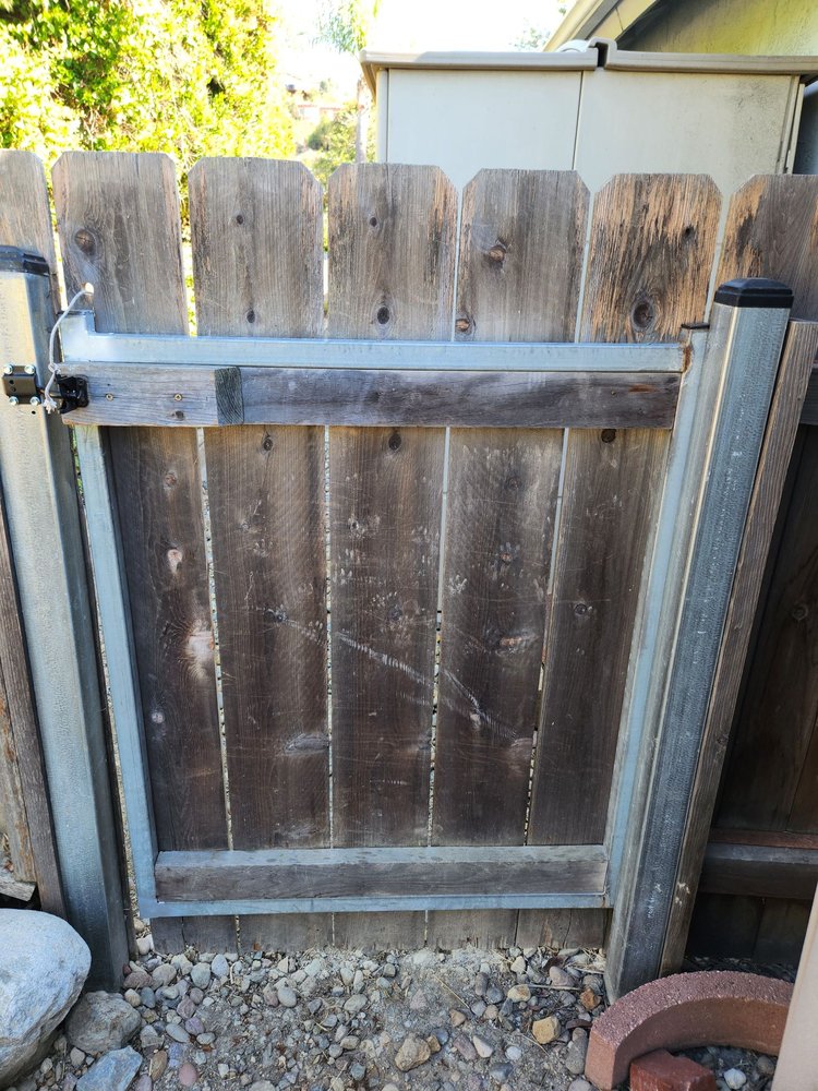 Photo of A's Pro Build Fencing