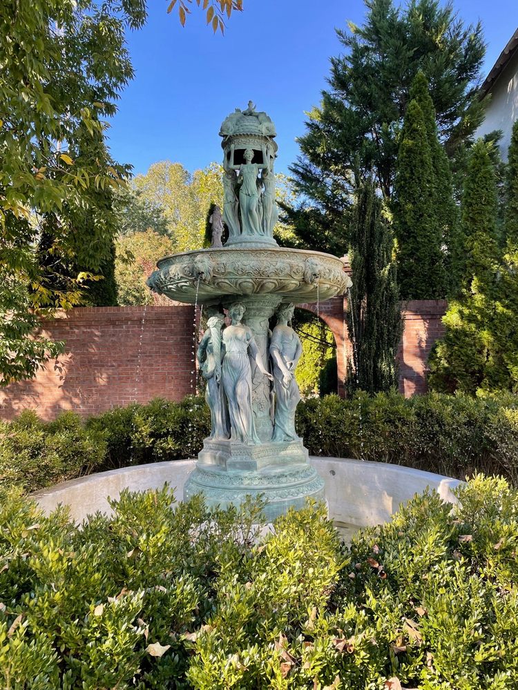 Photo of Falcon Rest Mansion & Gardens