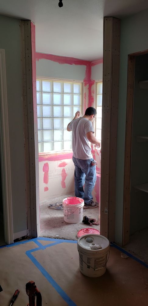 Photo of Santiago's Floors & Custom Remodeling
