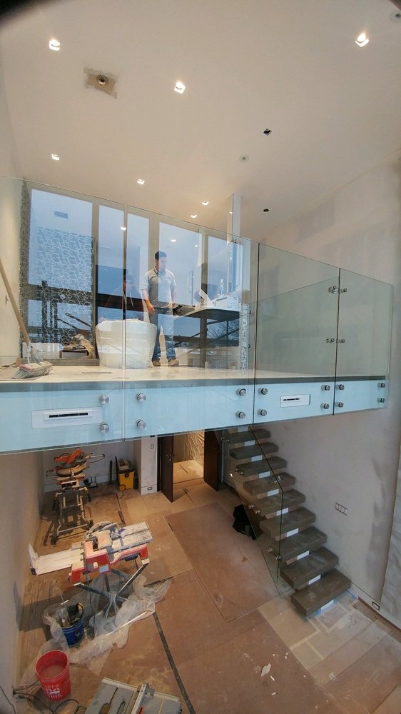 Photo of A Creative Storefront & Mirror