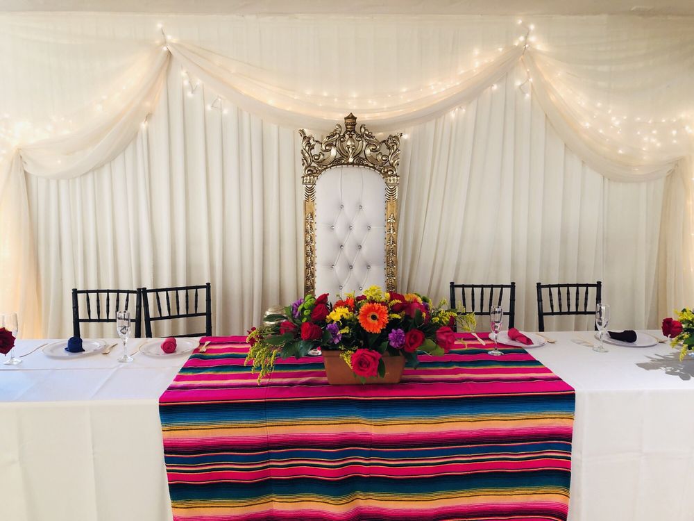 Photo of 1,000 Linens of San Diego