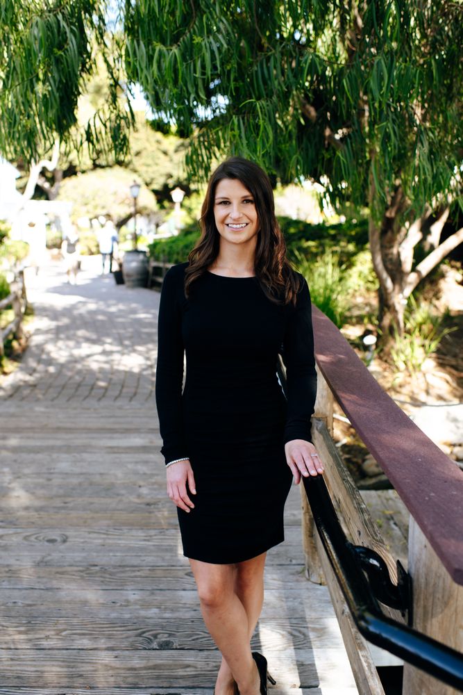 Photo of Holly Barr