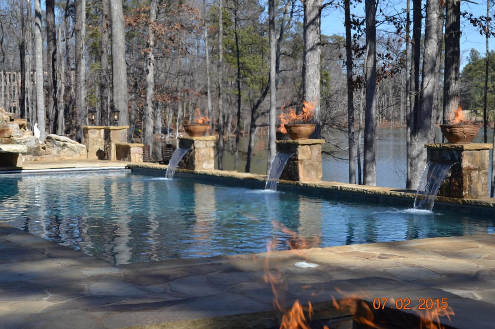 Photo of Alison Pools