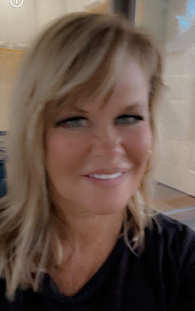 Photo of Lisa Schauwecker-Berkshire Hathaway