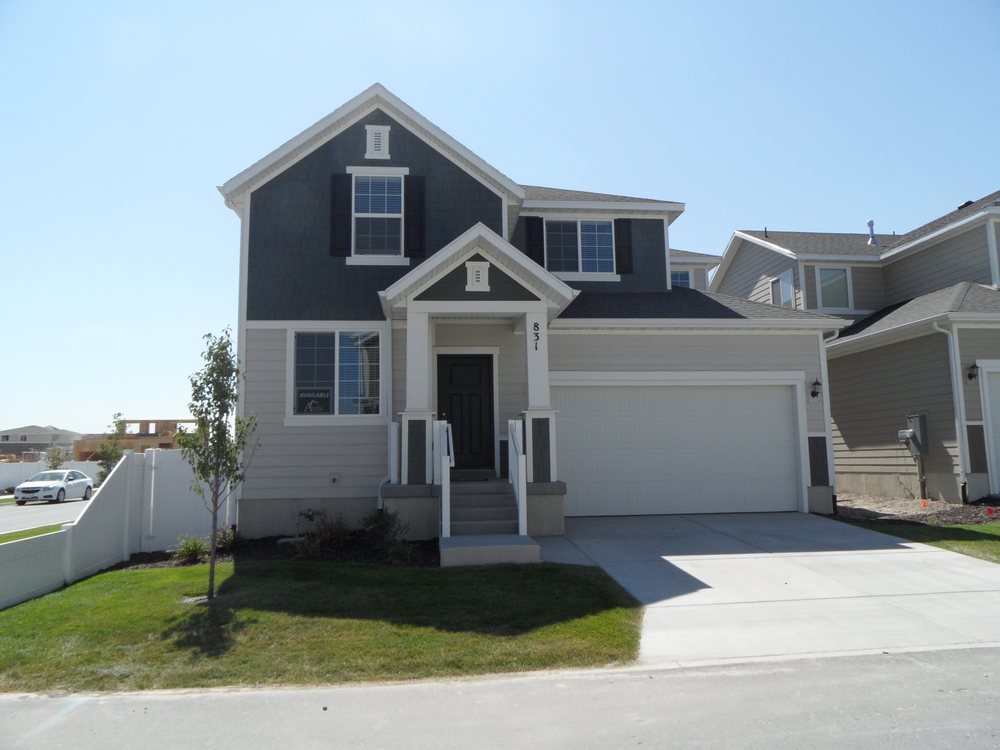 Photo of Myan Burton - Burton Realty Group