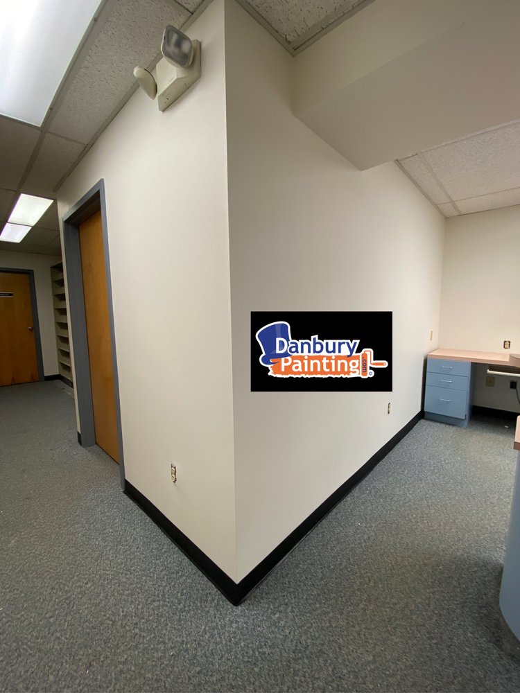 Photo of Danbury Painting