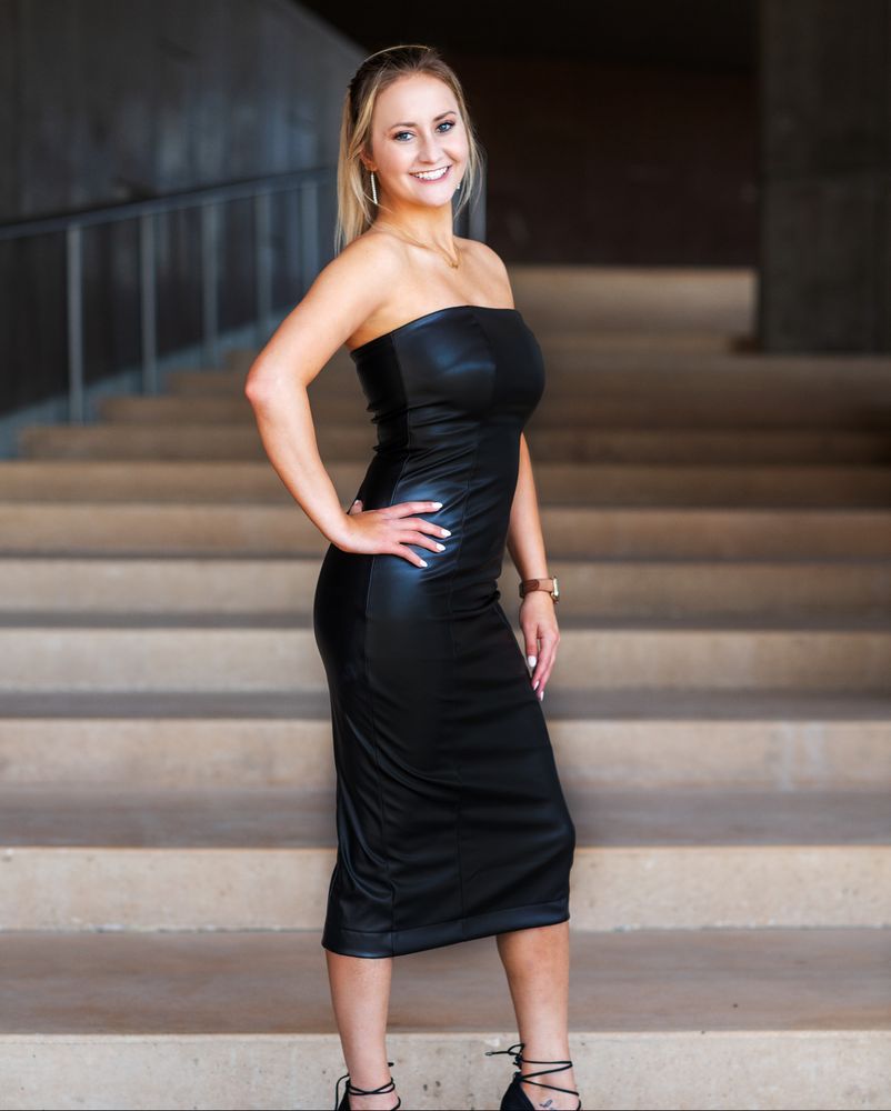 Photo of Shelby Rab, San Antonio Realtor at The SEAL Group, JPAR