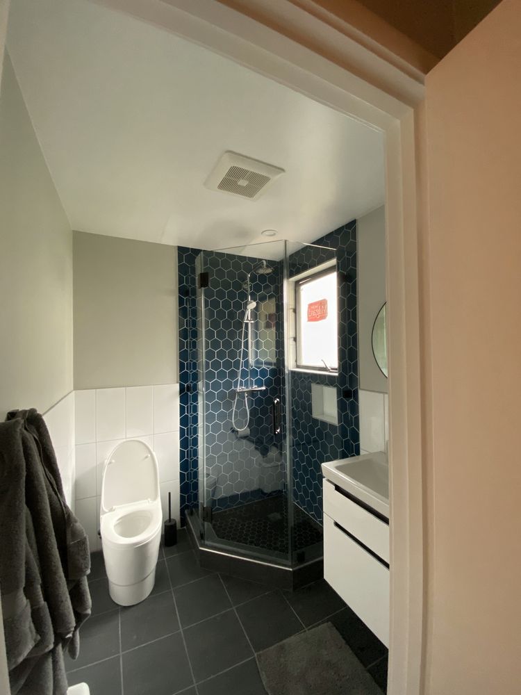 Photo of Latch Tile