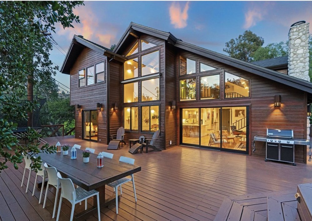 Photo of Intex Windows