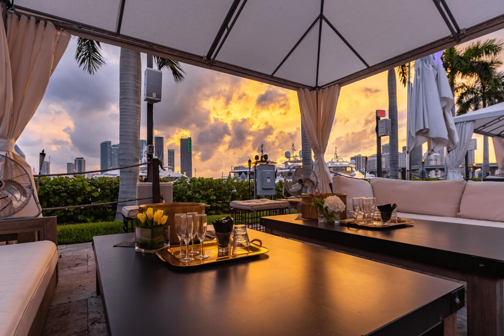 Photo of The Deck at Island Gardens
