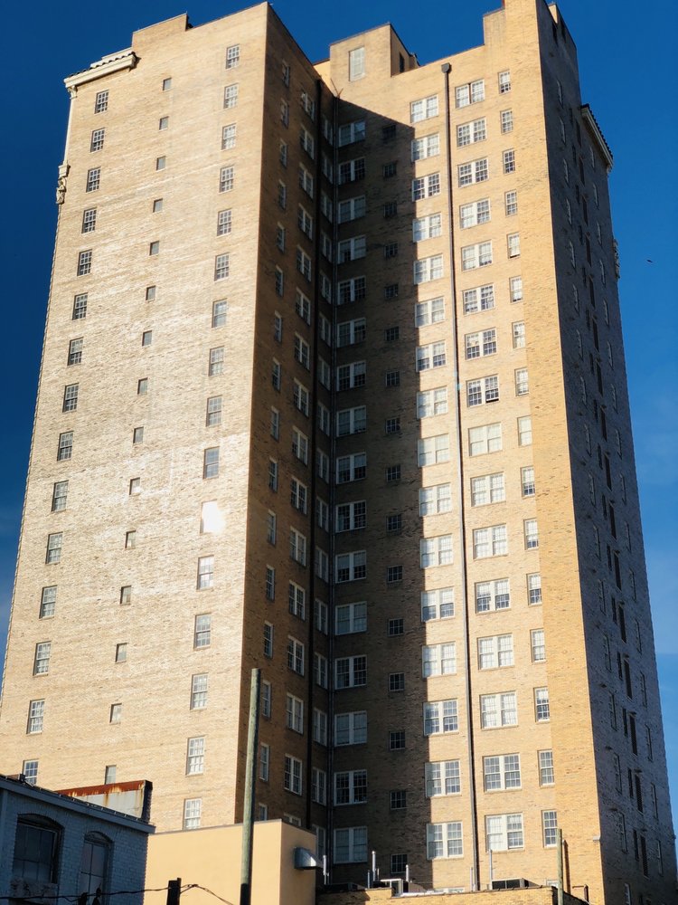 Photo of Thomas Jefferson Tower