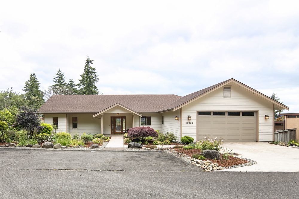 Photo of Alex Fotouhi - Stoop & Gable Homes