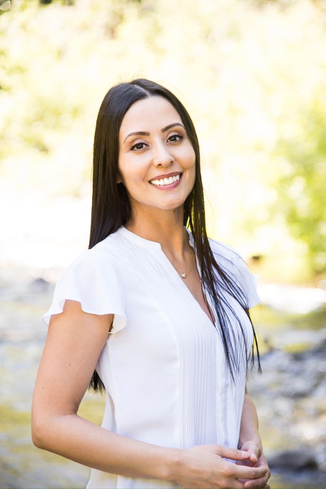 Photo of Thais Fernandez - Presidio Real Estate