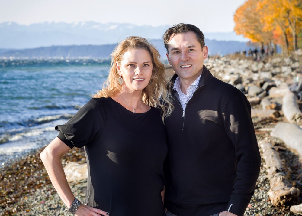 Photo of Joe & Julie Horgan - Pointe 3 Real Estate