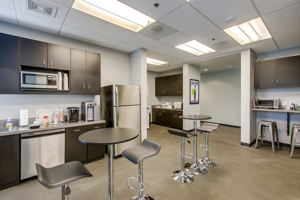 Photo of JAN-PRO Commercial Cleaning in San Diego