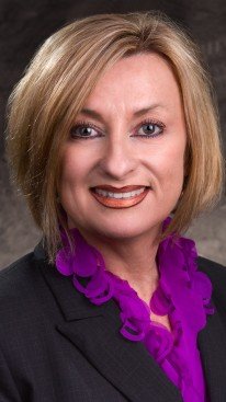 Photo of Andrea Bates McGrath, CFP RICP CRPC