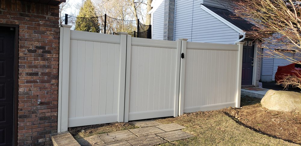 Photo of Castillo Fence Company