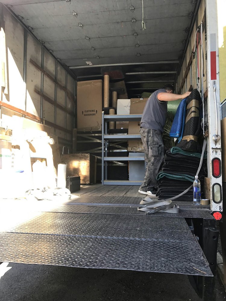 Photo of Max Movers Fremont
