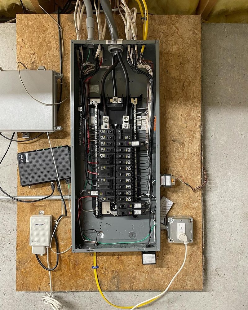 Photo of Uptown Licensed Electrician