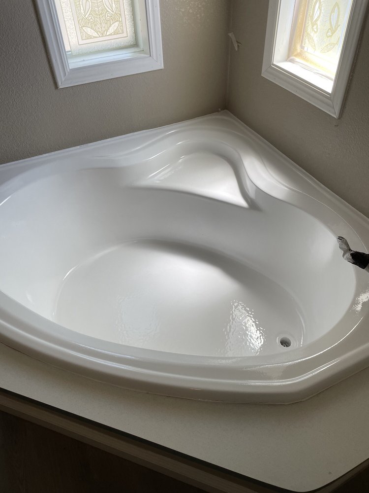 Photo of R&G Bathtub ReGlazing