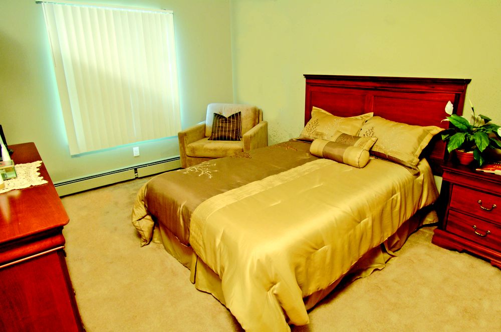 Photo of Kings Pointe Apartments