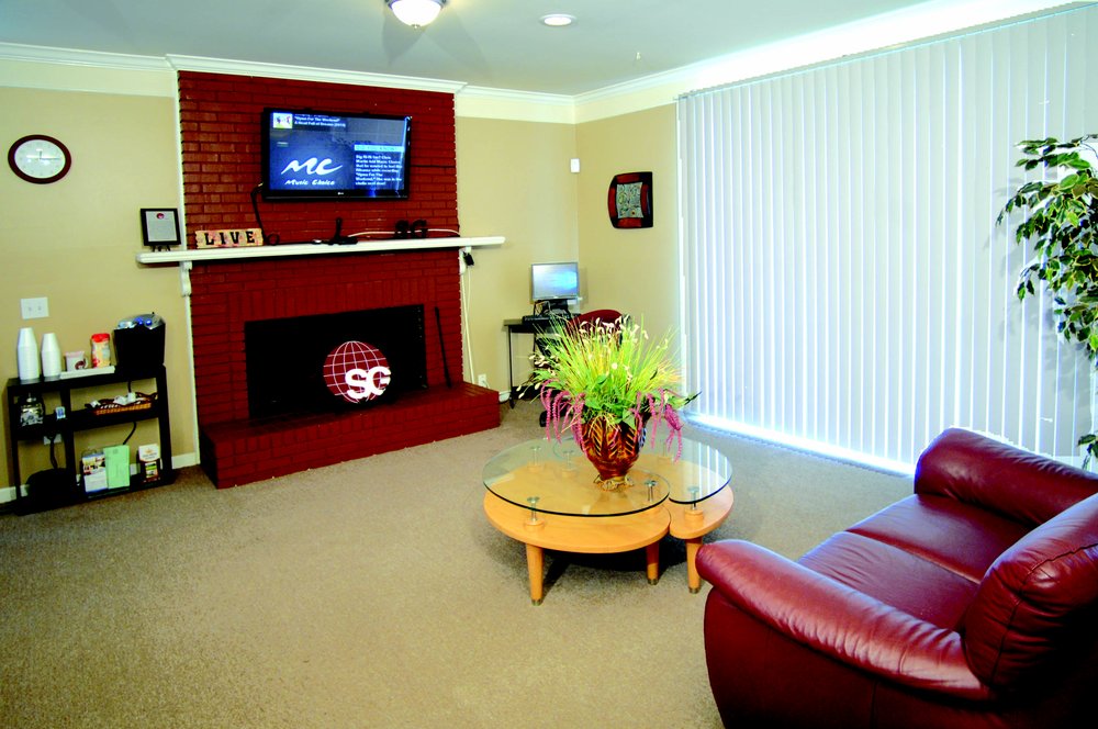 Photo of Kings Pointe Apartments