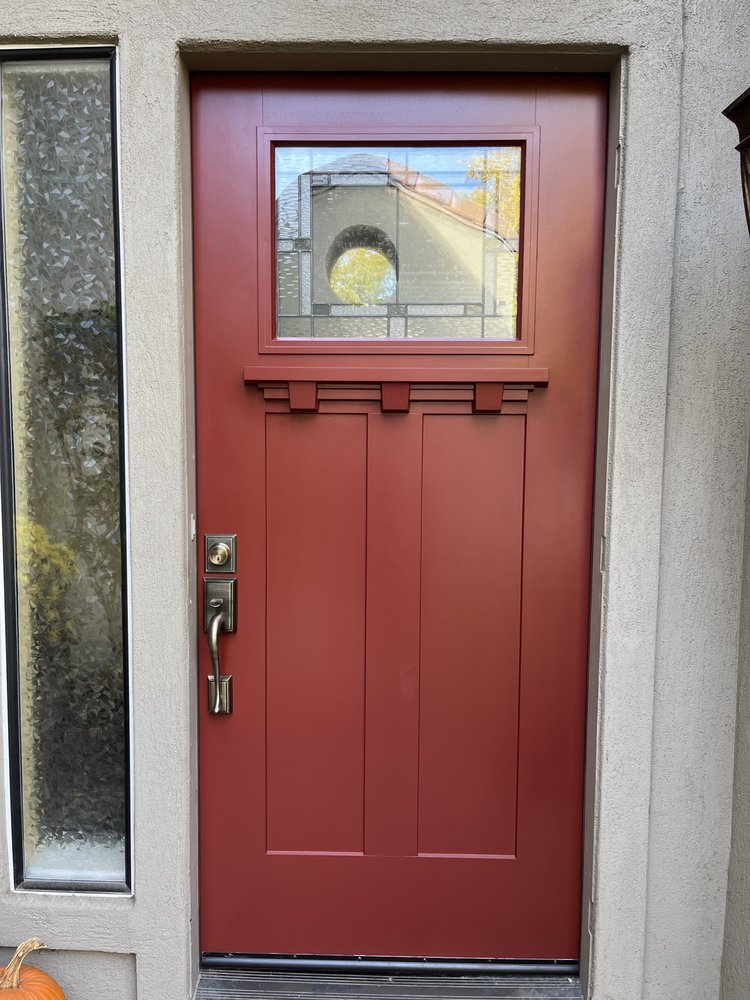 Photo of Capitol Door & Window