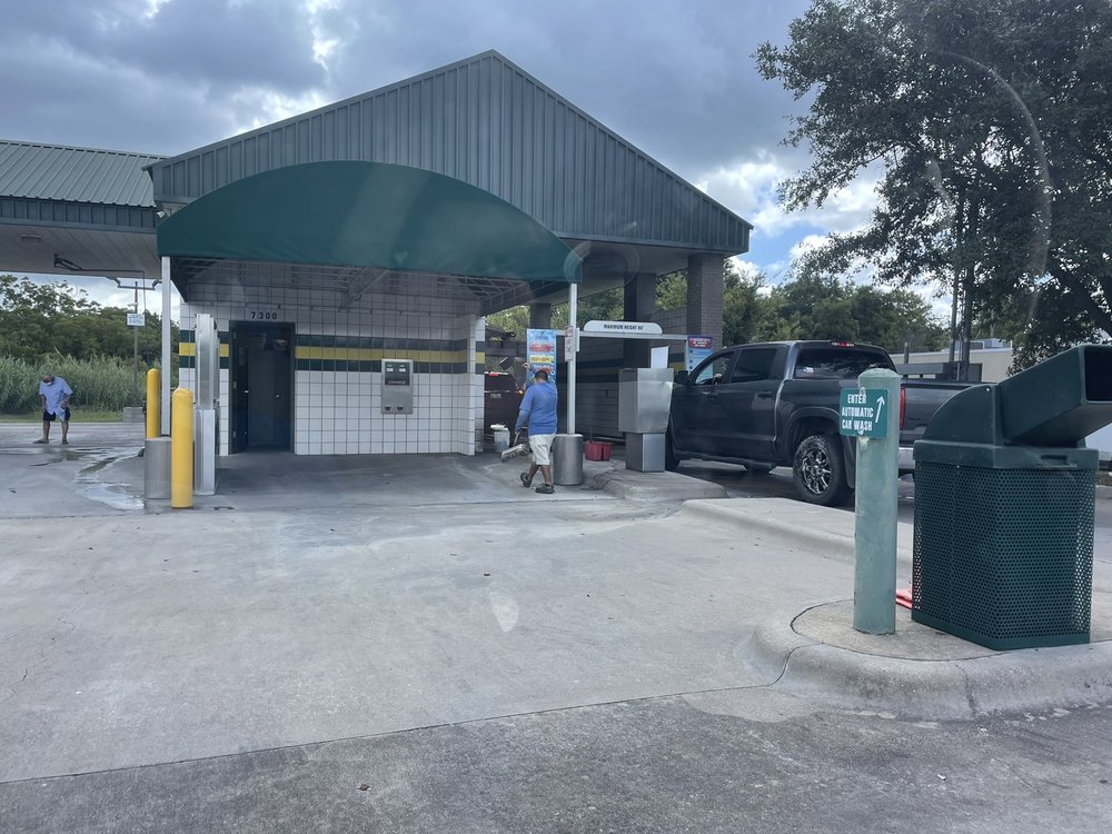 Photo of Mr Sharky's Car Wash
