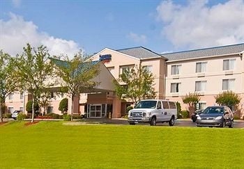 Photo of Fairfield Inn & Suites Jackson Airport