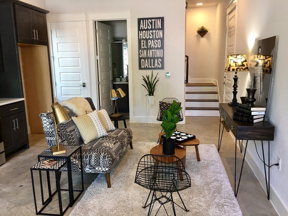 Photo of Keep Austin Staged