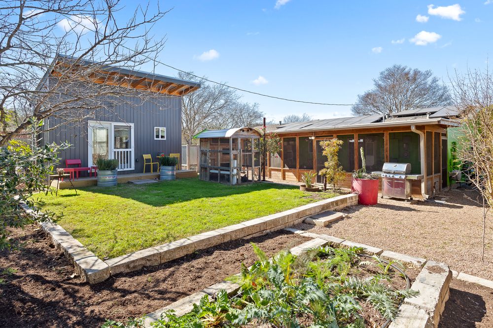 Photo of Dochen Realty Group