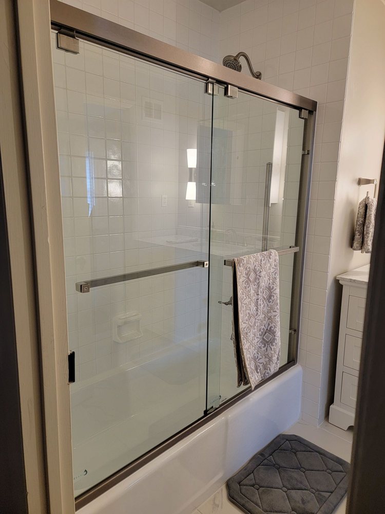 Photo of Porcelain Tub Restorations
