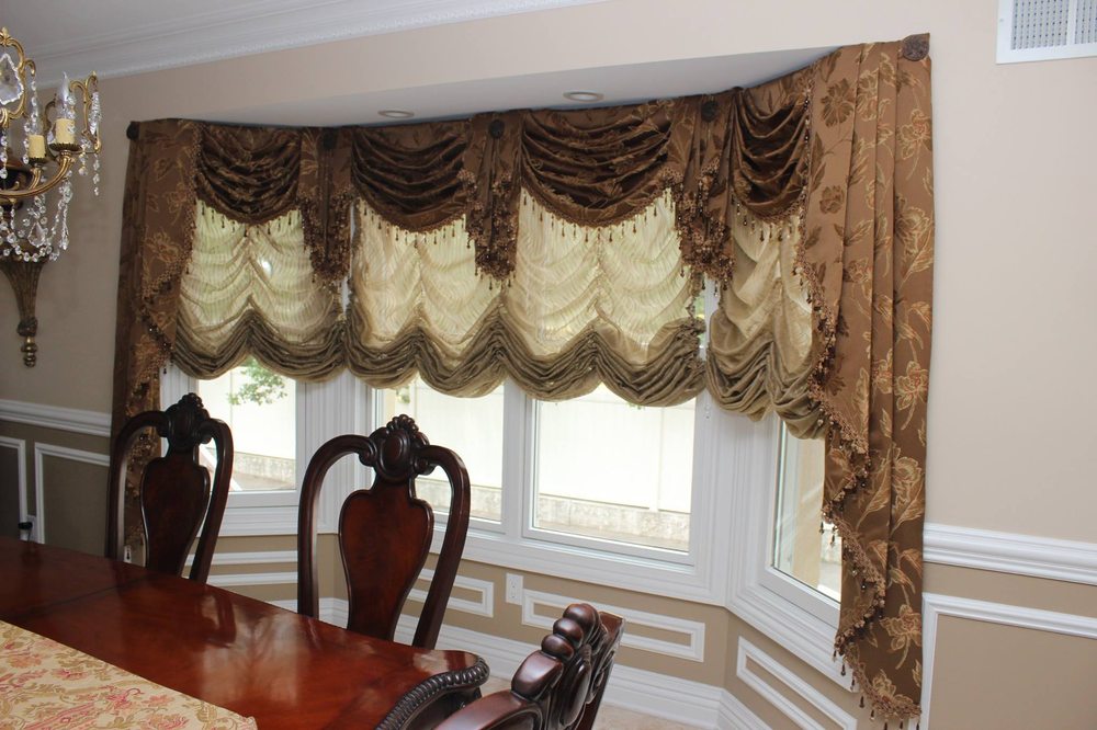 Photo of Window N Vee