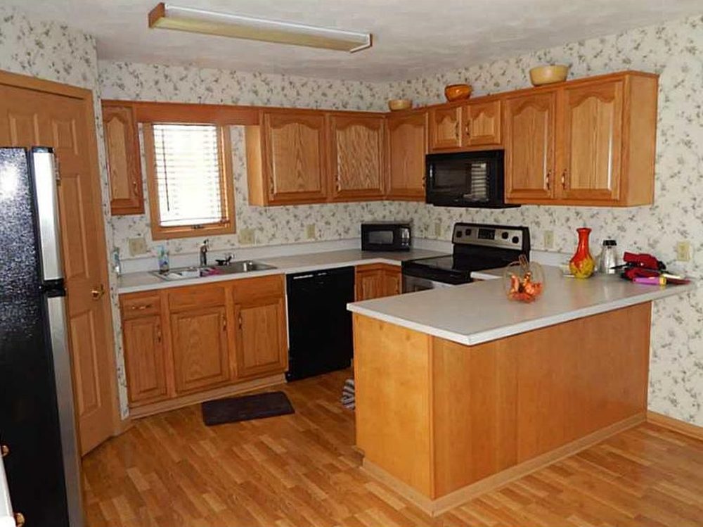 Photo of Crystal Clover Properties