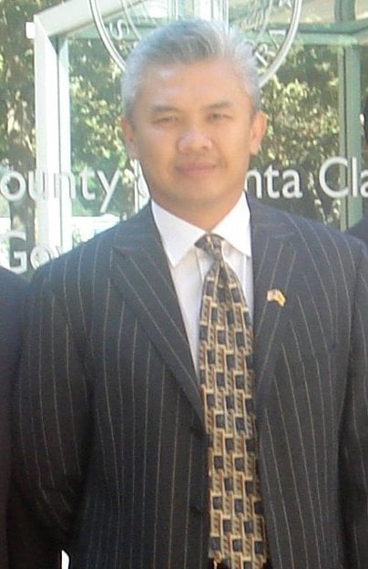 Photo of Michael H Luu Attorney at Law