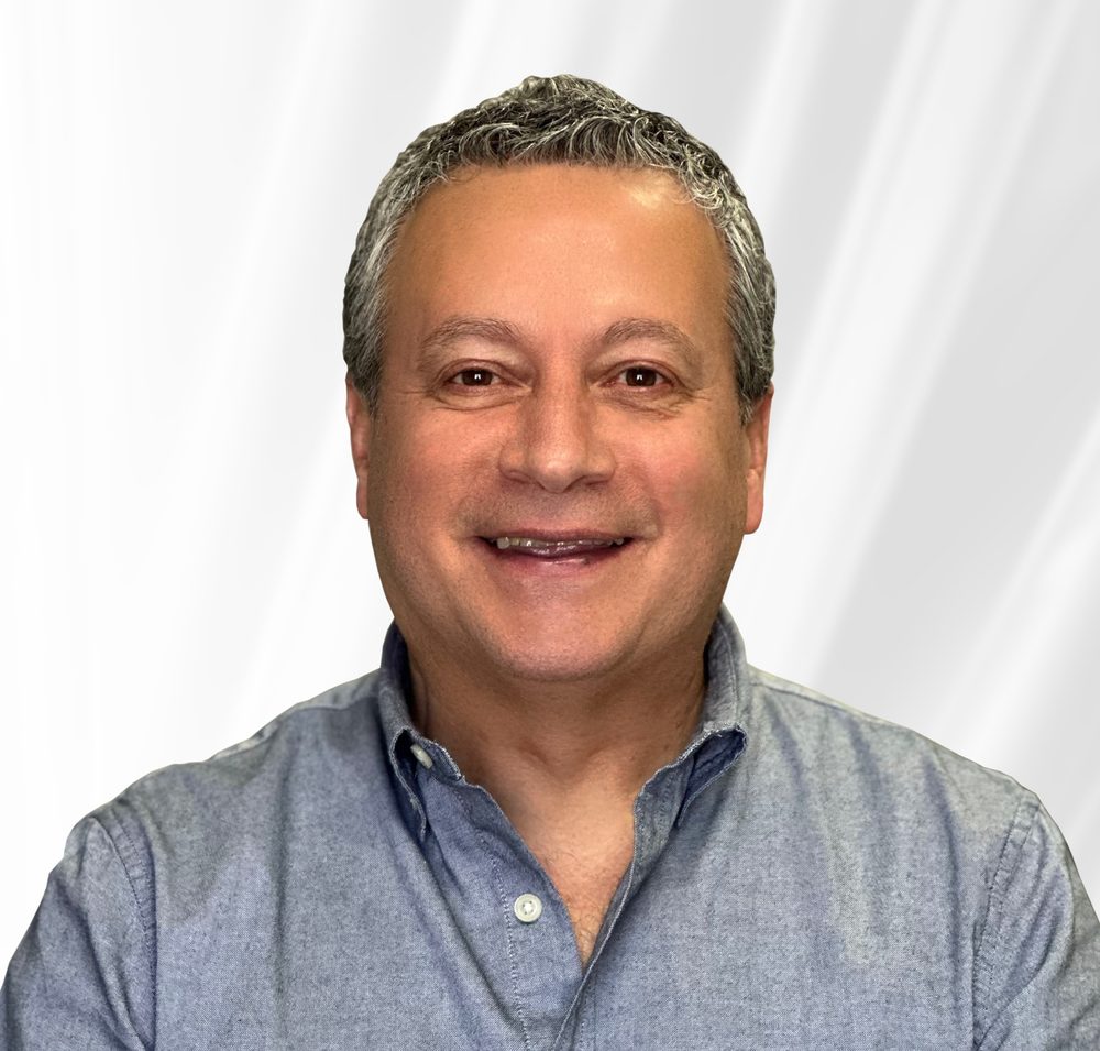 Photo of Luis Vega Insurance