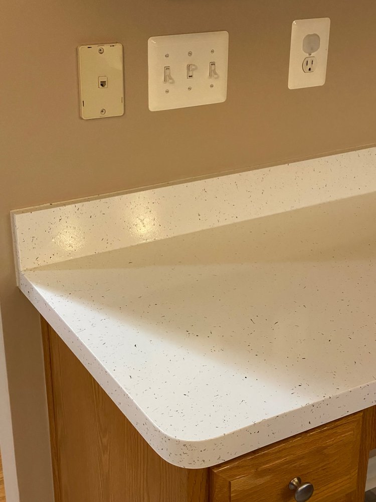 Photo of Custom Tub and Tile Resurfacing