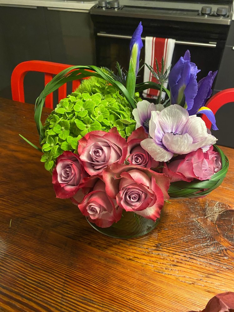 Photo of Flowers On 15th