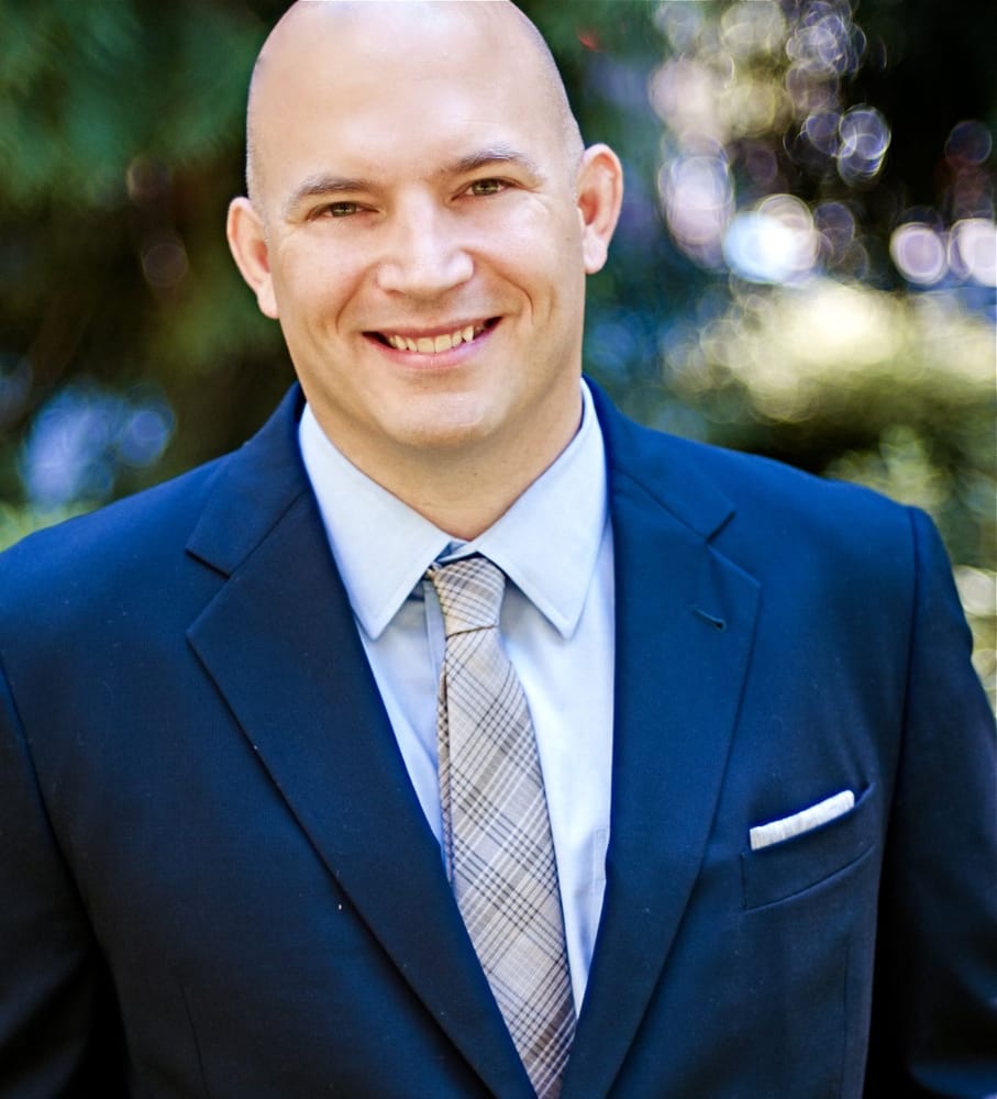 Photo of Travis Mayor