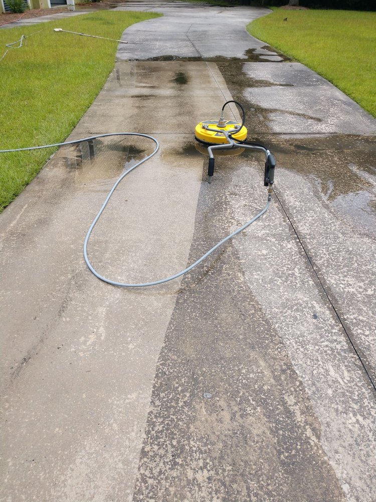 Photo of Lowcountry Pressure Washing