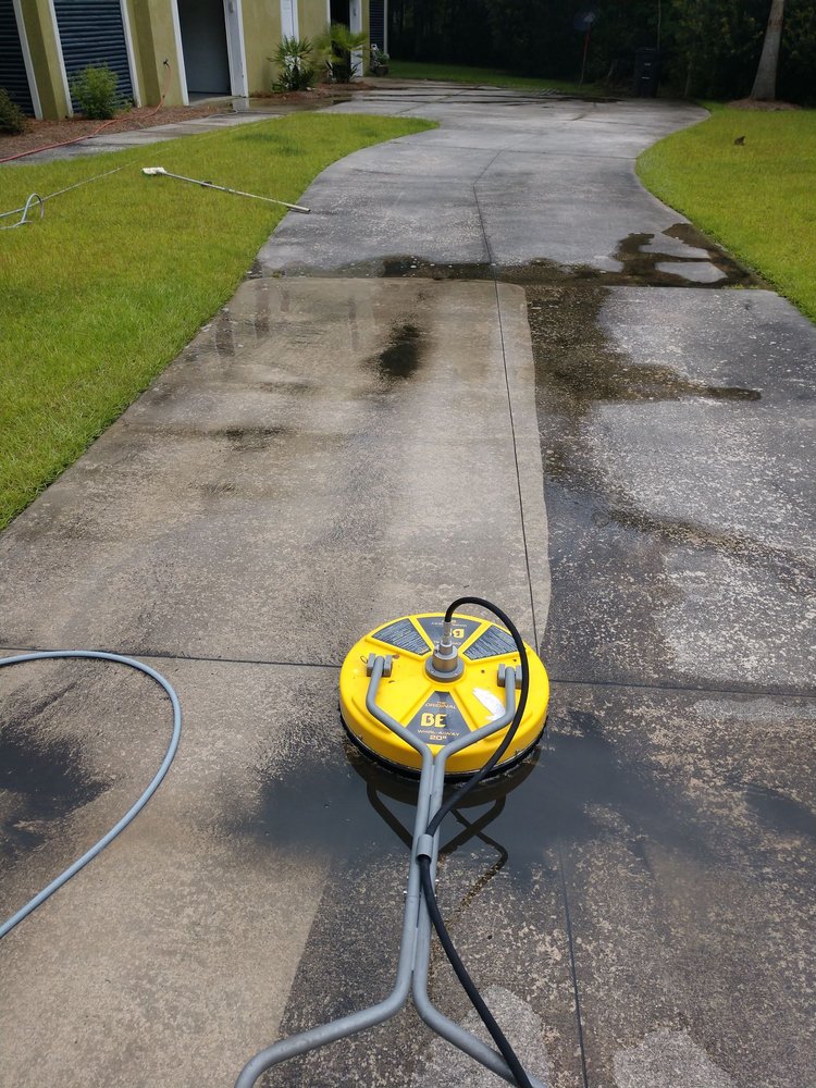 Photo of Lowcountry Pressure Washing