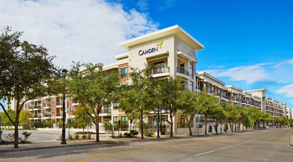 Photo of Camden Victory Park Apartments