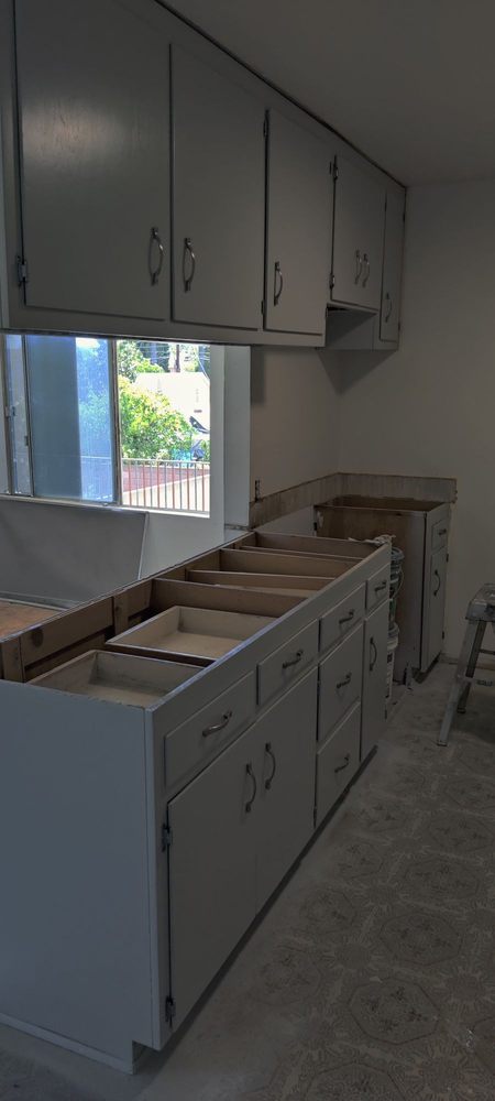 Photo of Mario's Furniture Refinishing