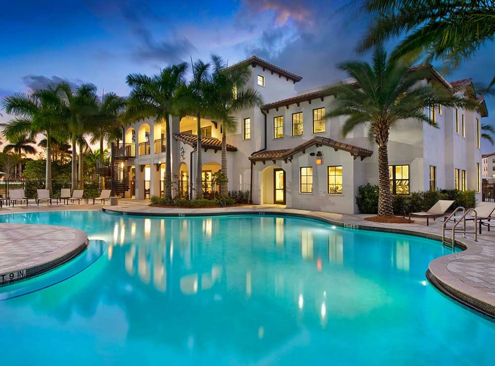 Photo of AMLI Doral
