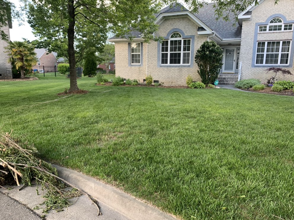 Photo of Rose's Lawn Care Services