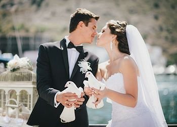 Photo of St Louis Doves Release Company