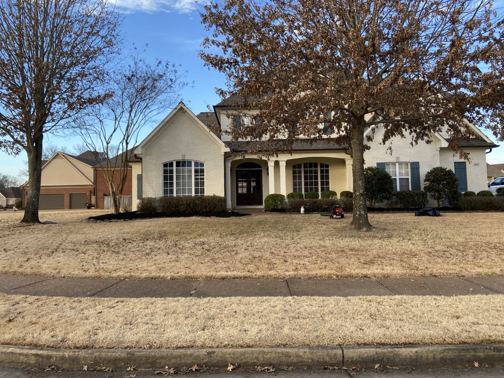 Photo of Garrett's Lawn Maintenance