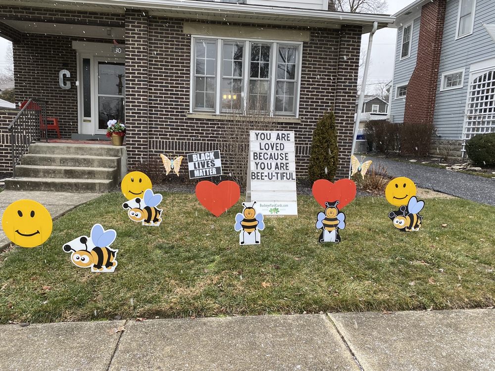 Photo of Buckeye Yard Cards