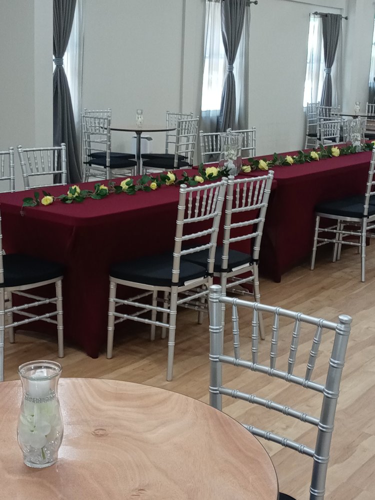 Photo of D7 lounge
